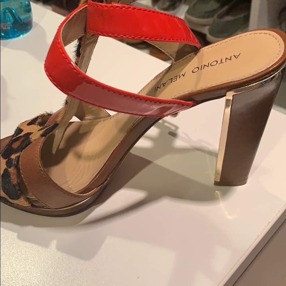 Heels - Picture 3 of 4